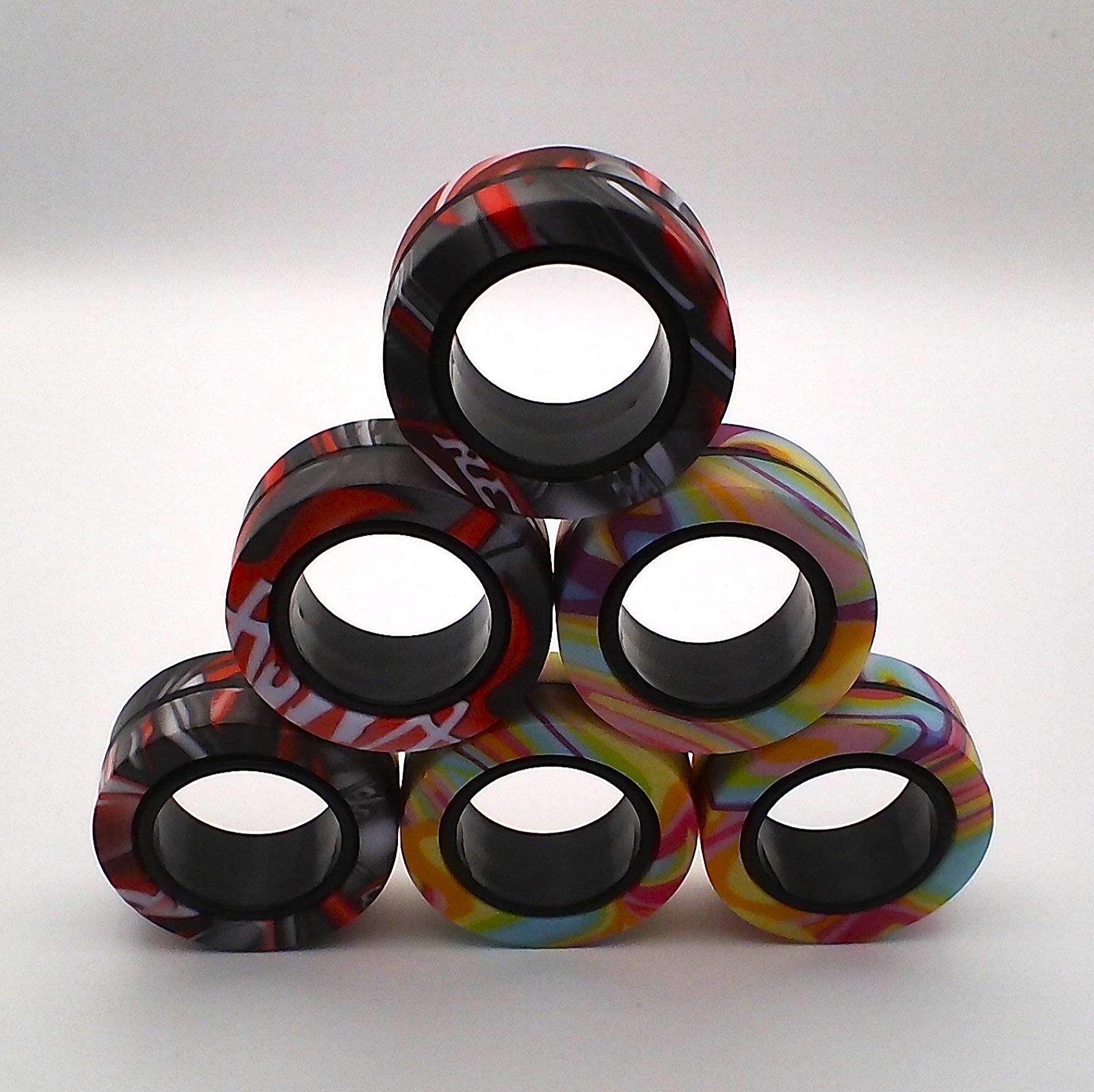Three-piece magnetic ring spinner sensory set