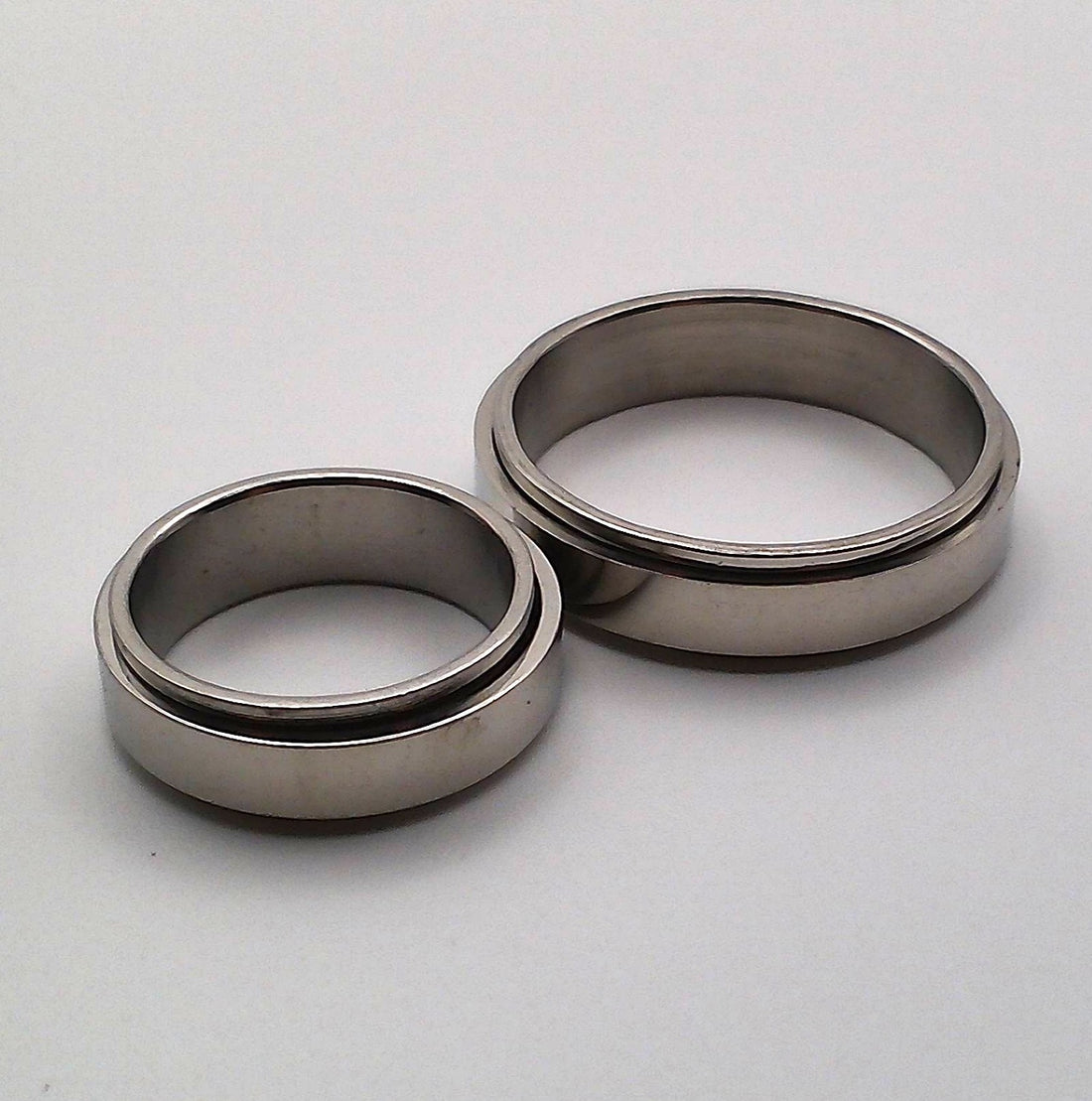Silver Spin Ring – product view 2