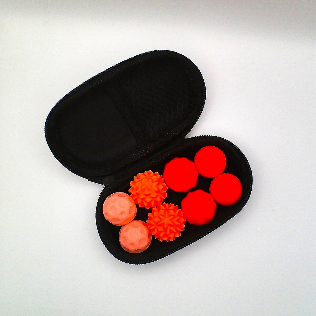 Magnetic Antistress Balls - Set of 8 with Case - SK59207546
